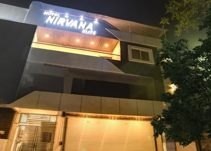 Treebo Nirvana Elite Indore
